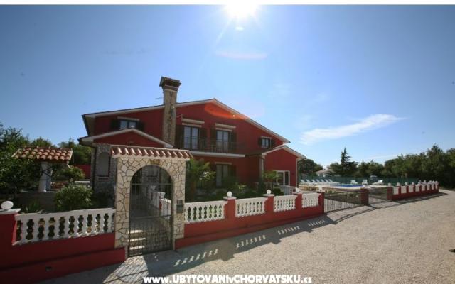 Villa Marić - apartmaji Labin Hrvaška
