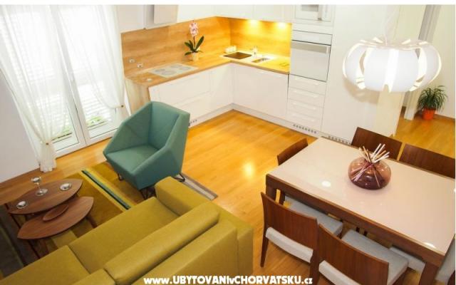 Apartma 4+2 - apartmaji Makarska Hrvaška