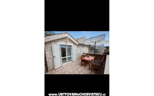 Apartma Kegalj - apartmaji Makarska Hrvaška