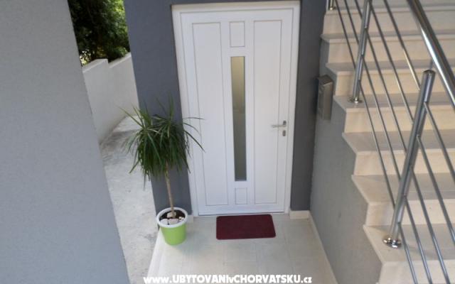 Apartmaji Ljubica - apartmaji Makarska Hrvaška