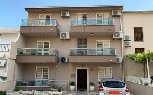 Apartmaji Tina - apartmaji Makarska Hrvaška