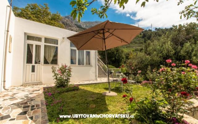 Downtown Apartmaji + Free Parking - apartmaji Makarska Hrvaška