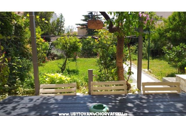 Apartma Dubravka - apartmaji Makarska Hrvaška