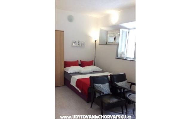 Studio Apartma Centar - apartmaji Makarska Hrvaška