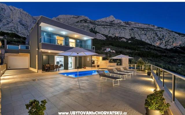 Villa with private Pool - apartmaji Makarska Hrvaška