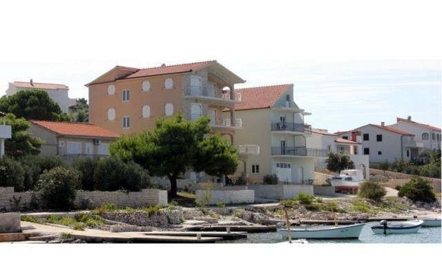 Apartmaji Ante - apartmaji Marina - Trogir Hrvaška