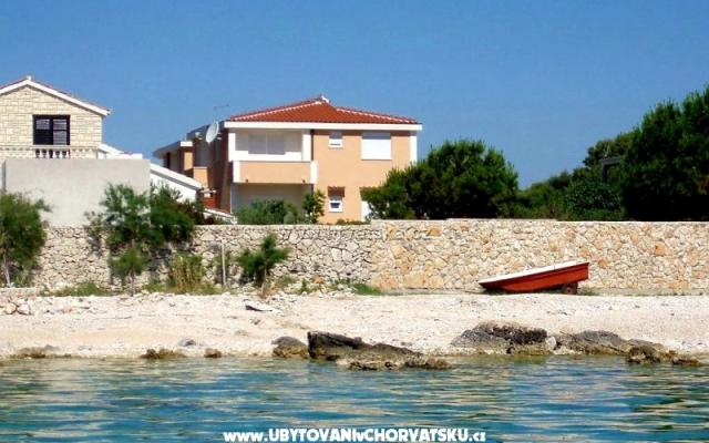 Apartmaji Marko Sevid - apartmaji Marina - Trogir Hrvaška