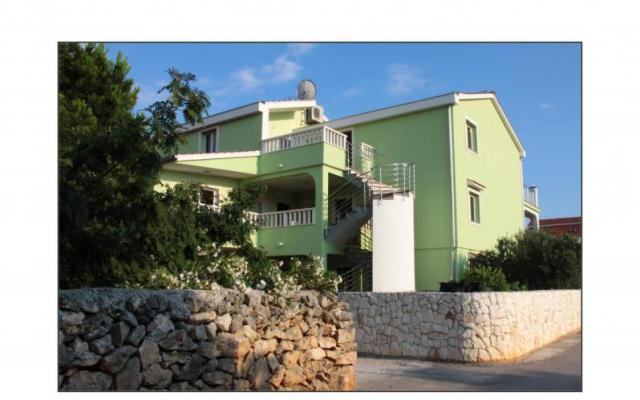 Apartmaji Periš Sevid - apartmaji Marina - Trogir Hrvaška
