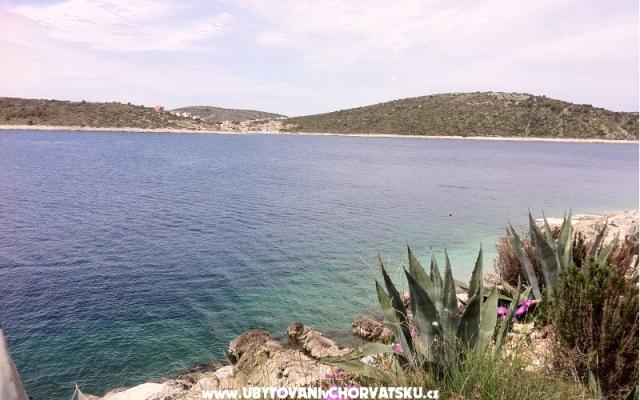 Apartma  Darija - apartmaji Marina - Trogir Hrvaška