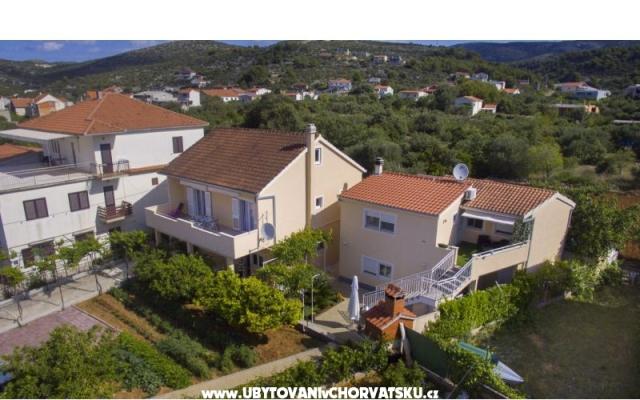 Apartmaji Kuvek - apartmaji Marina - Trogir Hrvaška