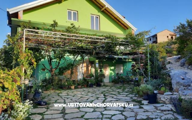 Summer Hiša Marina - apartmaji Marina - Trogir Hrvaška