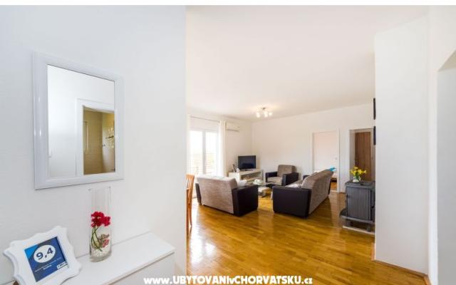 Apartmaji Maia Lena - apartmaji Maslenica Hrvaška