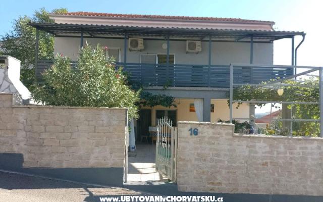 Vila Varaždin - Karin - apartmaji Maslenica Hrvaška