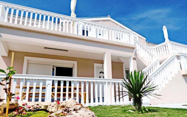 Apartmaji Tena - apartmaji Medulin Hrvaška