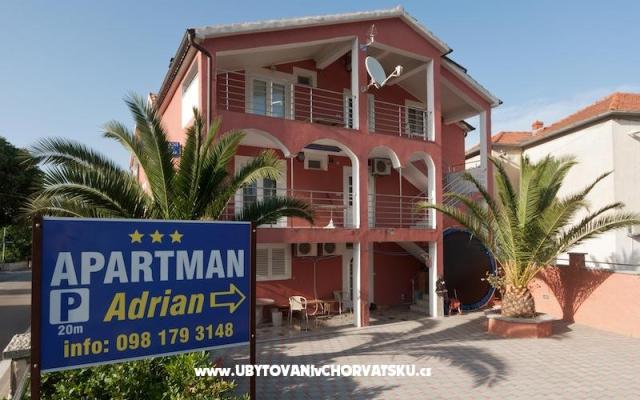 Apartmaji Adrian - apartmaji otok Murter Hrvaška
