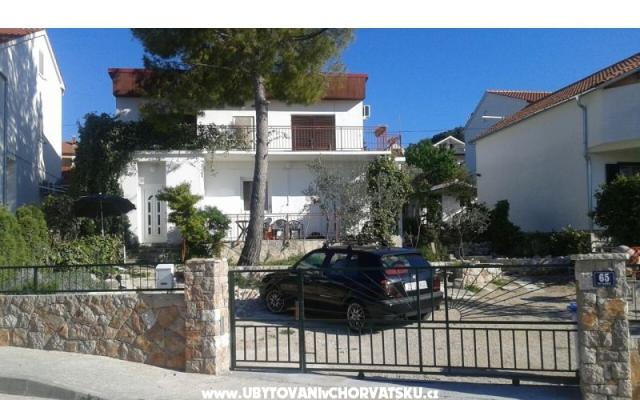 Apartmaji Sloga - apartmaji otok Murter Hrvaška
