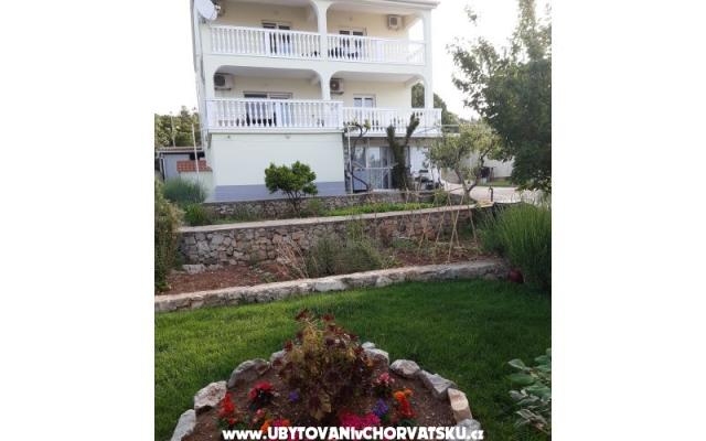 Apartmaji Stela - apartmaji otok Murter Hrvaška