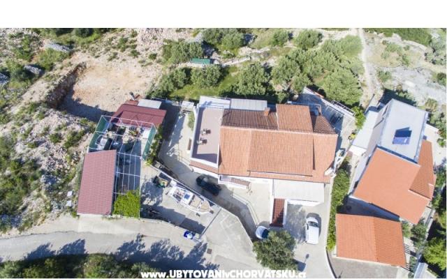 Vila Vilma - apartmaji otok Murter Hrvaška