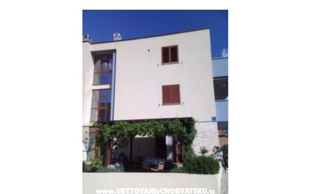 Apartma Edi - apartmaji Nin - Zadar Hrvaška