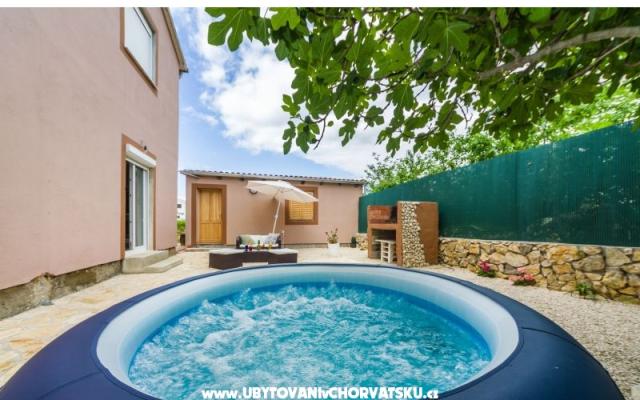 Apartmaji Maar - apartmaji Nin - Zadar Hrvaška