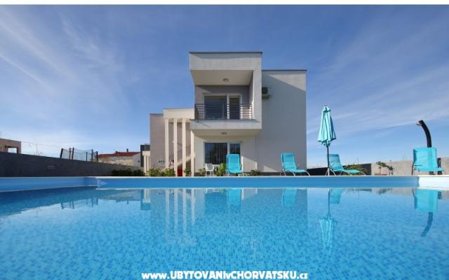 Villa Tonći Zaton - apartmaji Nin - Zadar Hrvaška
