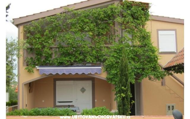 Apartma Blagus-Acas - apartmaji Nin - Zadar Hrvaška