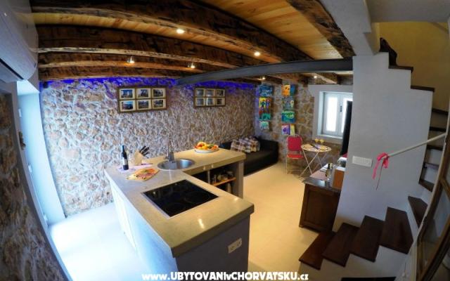 Holiday Home Jelic - apartmaji Nin - Zadar Hrvaška