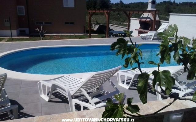 Apartma Ivona - apartmaji Nin - Zadar Hrvaška