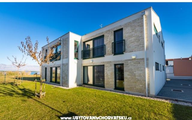 Queen Beach Resort Apartmaji - apartmaji Nin - Zadar Hrvaška