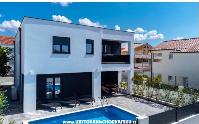 Villa Angelo  - apartmaji Nin - Zadar Hrvaška