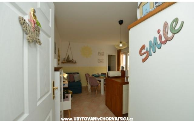 Apartma Bonzo Novalja - apartmaji Novalja - Pag Hrvaška