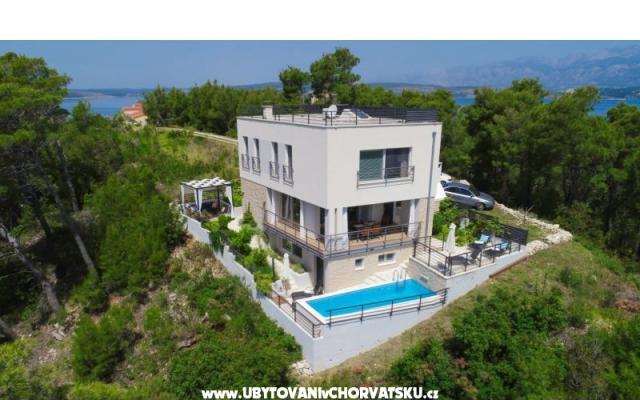 Villa Mirta ZadarVillas - apartmaji Novigrad Hrvaška