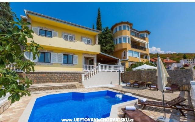 Villa Visa - apartmaji Novi Vinodolski Hrvaška