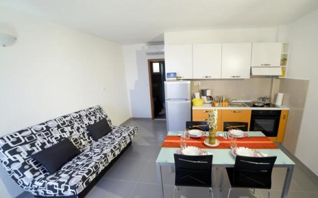 Apartmaji 1234 - apartmaji Omiš Hrvaška