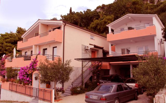 Apartma Galić - apartmaji Omiš Hrvaška