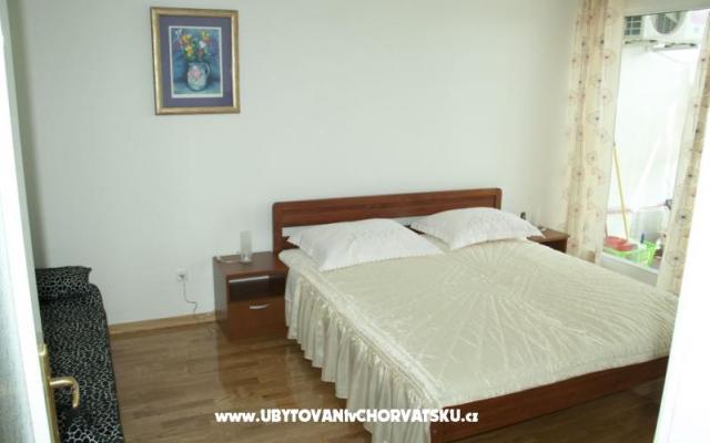 Apartma Punta Omiš - apartmaji Omiš Hrvaška