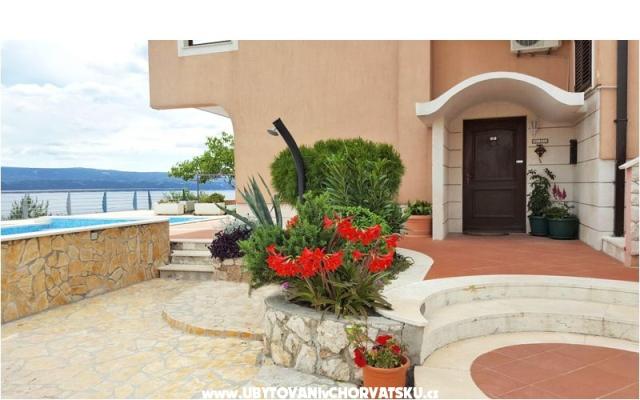Apartmaji Majda - apartmaji Omiš Hrvaška