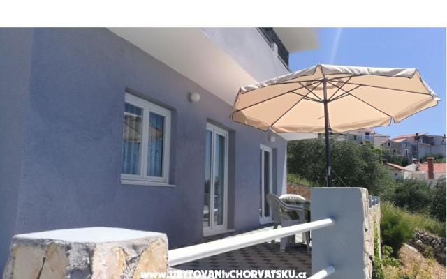 Apartmaji Vila ALEN - apartmaji Omiš Hrvaška