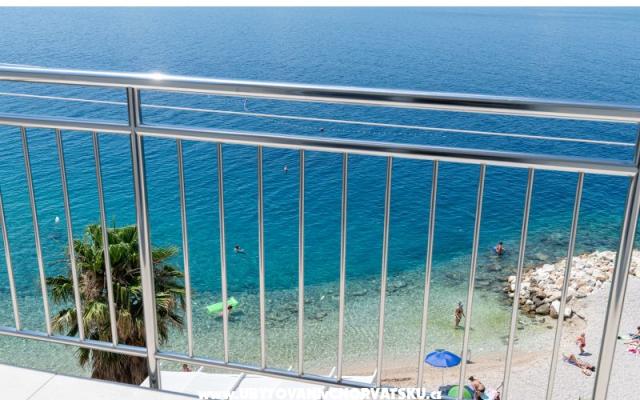 Apartmaji Denis - apartmaji Omiš Hrvaška
