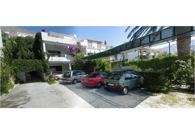 Apartmaji Dino - apartmaji Omiš Hrvaška