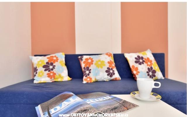 Apartmaji Dominik - apartmaji Omiš Hrvaška