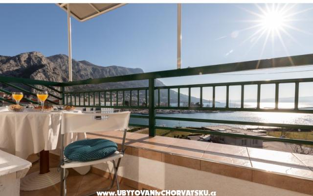 Apartmaji Monika - apartmaji Omiš Hrvaška