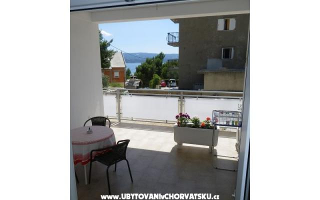Apartmaji Mila - apartmaji Omiš Hrvaška