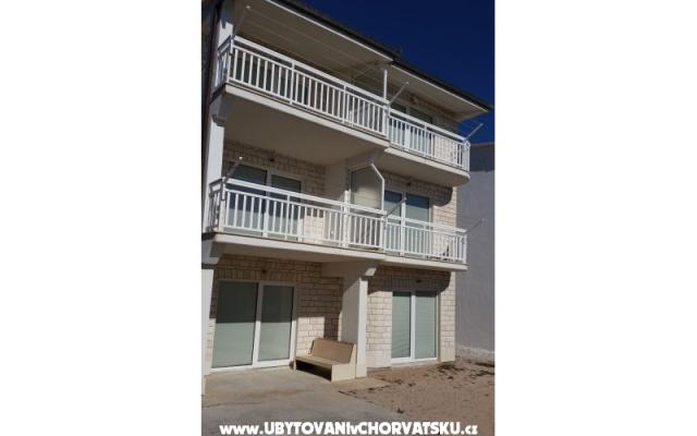 Apartmaji Rados - apartmaji Omiš Hrvaška