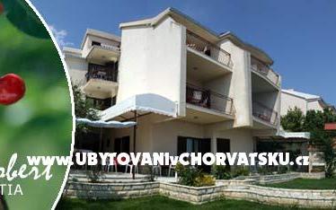 Apartmaji Edita &amp; Robert - apartmaji Omiš Hrvaška