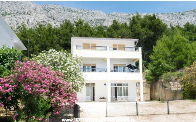 Apartmaji Mara - apartmaji Omiš Hrvaška