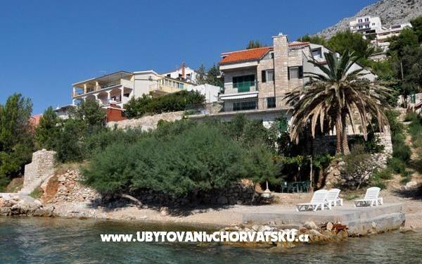 Apartmaji Nives - apartmaji Omiš Hrvaška