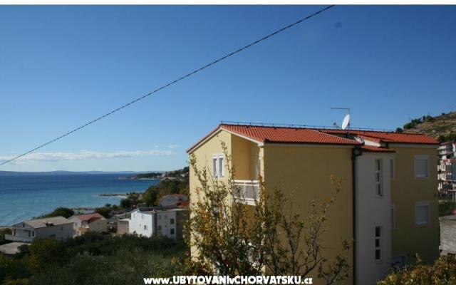 Apartmaji Villa Mare - apartmaji Omiš Hrvaška