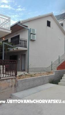 Počitniški dom Marija - apartmaji Omiš Hrvaška