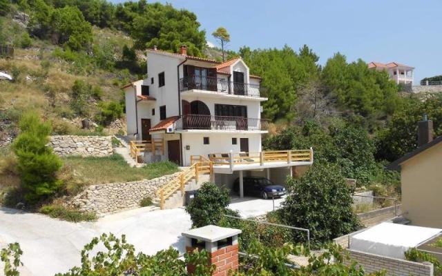 Palfeys  - apartmaji Omiš Hrvaška